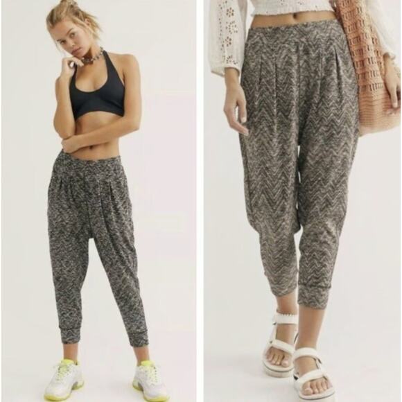 FREE PEOPLE Size S Harlow Harem Jogger Pants Marled Chevron Gray - Picture 4 of 10